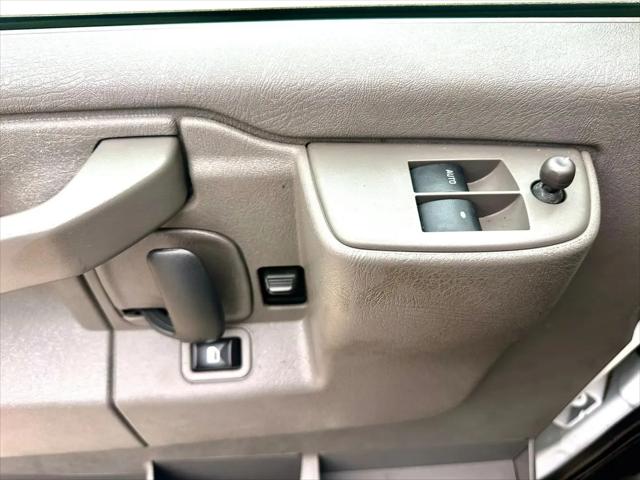 2021 Chevrolet Express Cargo Van RWD 2500 Regular Wheelbase WT