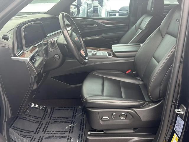 2024 Cadillac Escalade ESV 2WD Luxury