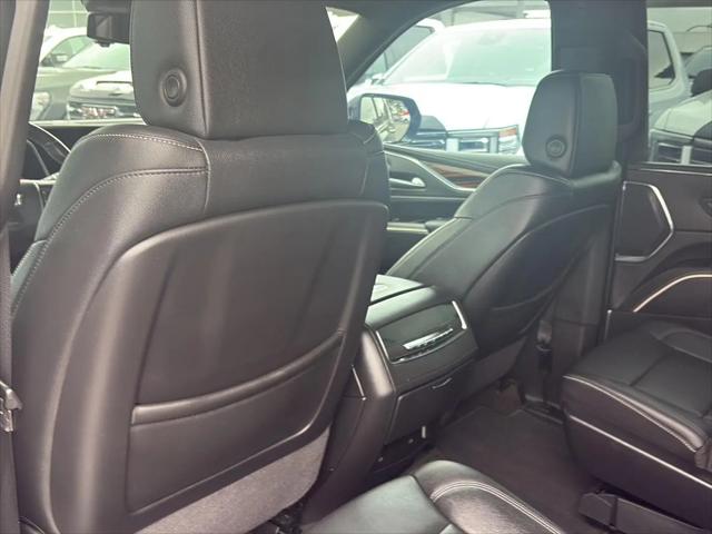 2024 Cadillac Escalade ESV 2WD Luxury