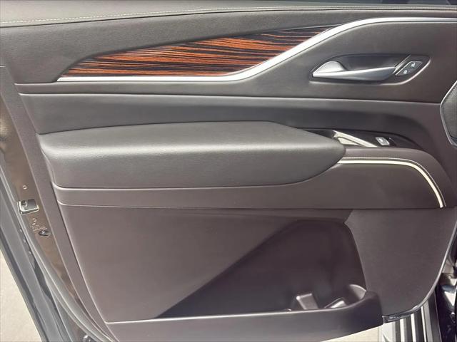 2024 Cadillac Escalade ESV 2WD Luxury