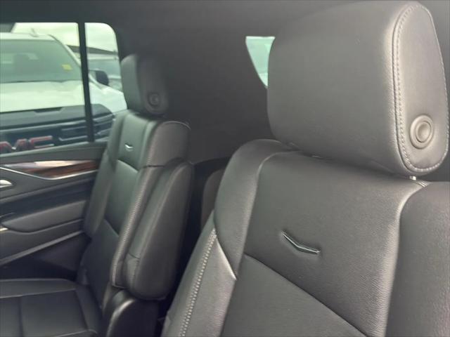 2024 Cadillac Escalade ESV 2WD Luxury