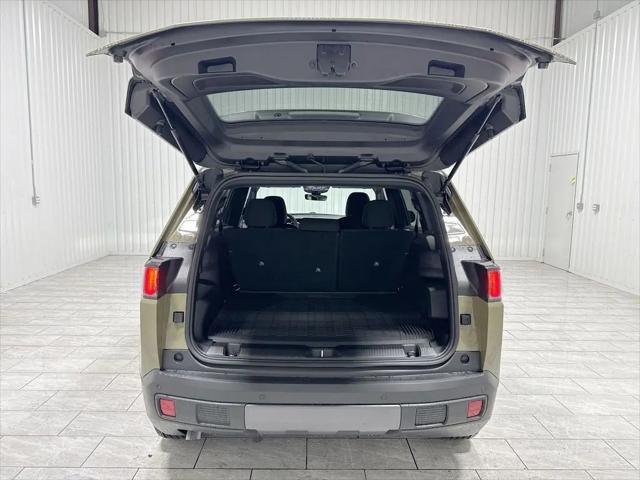 2026 Jeep Cherokee Laredo 4x4