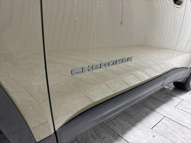 2026 Jeep Cherokee Laredo 4x4