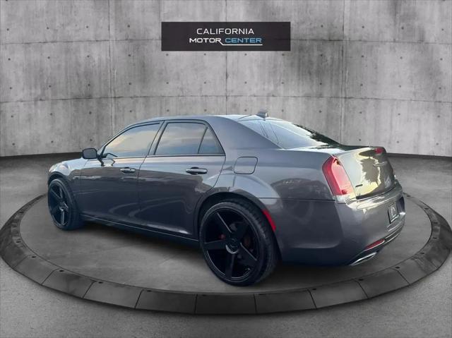 2018 Chrysler 300 300S AWD