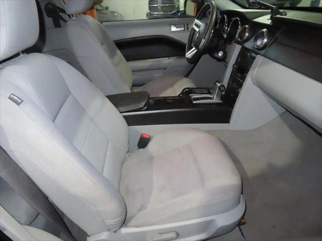 2009 Ford Mustang V6