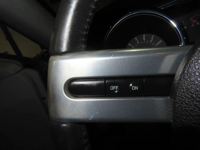 2009 Ford Mustang V6