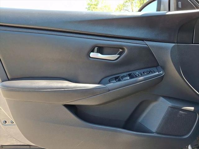 2023 Nissan Sentra SV Xtronic CVT