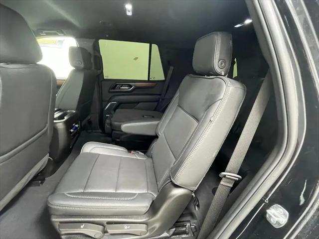 2025 GMC Yukon 4WD Denali