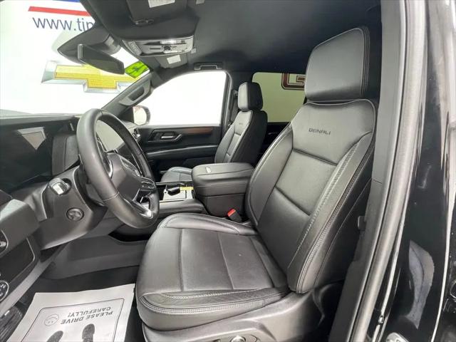 2025 GMC Yukon 4WD Denali