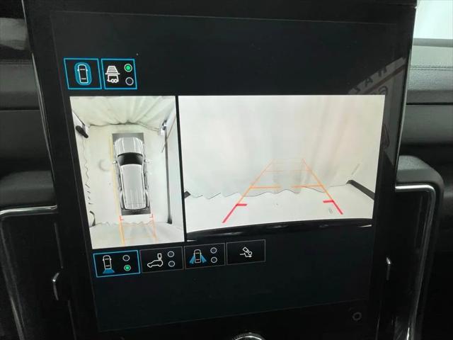 2025 GMC Yukon 4WD Denali