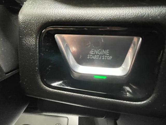 2025 GMC Yukon 4WD Denali