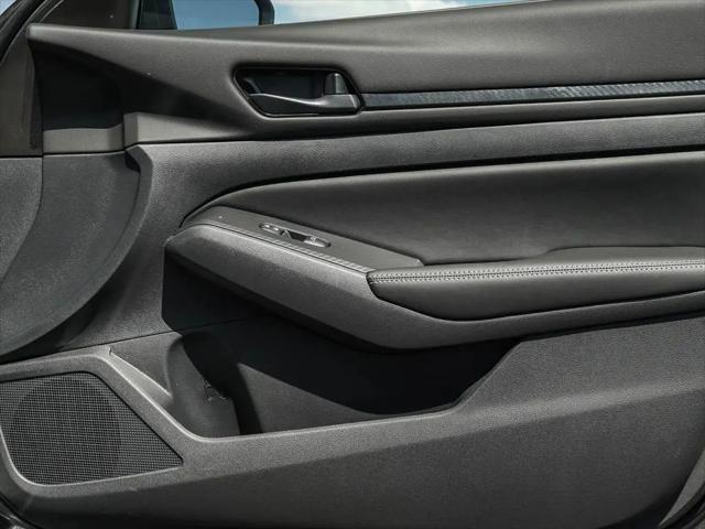 2026 Nissan Altima SV FWD