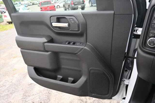 2023 Chevrolet Silverado 1500 4WD Crew Cab Short Bed Custom Trail Boss