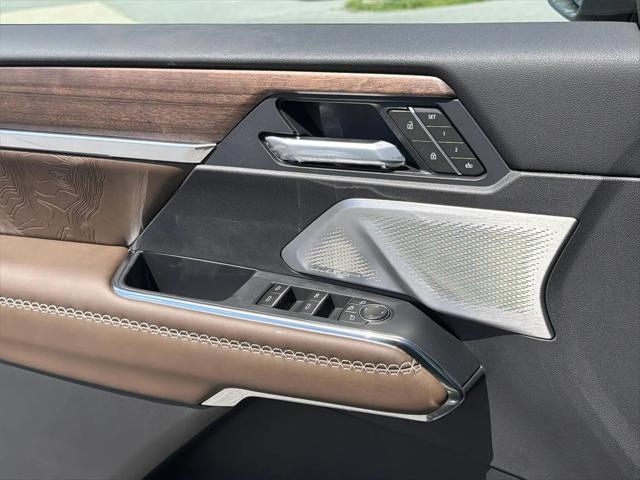 2026 GMC Acadia Denali Ultimate AWD