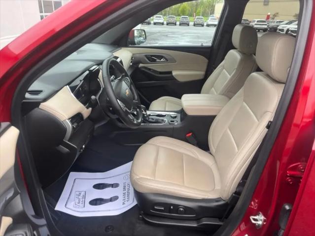 2023 Chevrolet Traverse AWD LT Leather