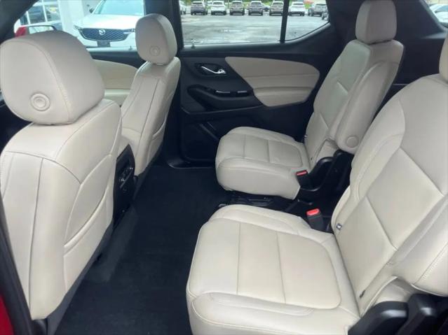 2023 Chevrolet Traverse AWD LT Leather