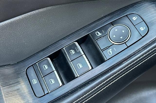 2022 Nissan Rogue SL FWD