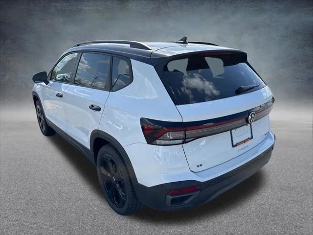 2026 Volkswagen Taos SE Black