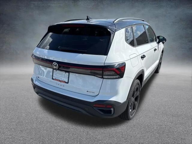 2026 Volkswagen Taos SE Black