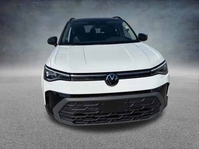 2026 Volkswagen Taos SE Black
