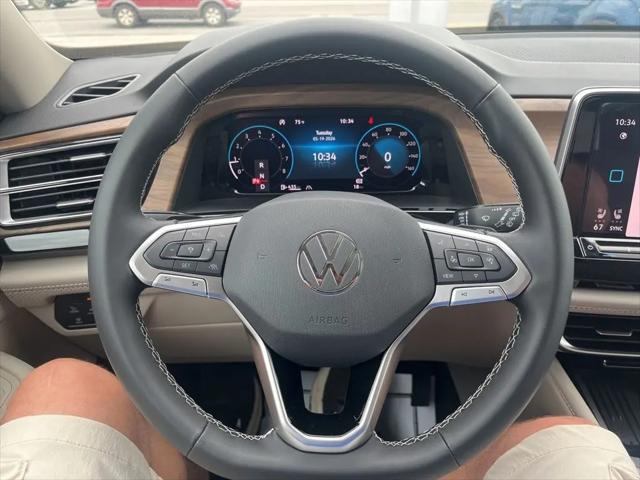 2026 Volkswagen Atlas SE with Technology