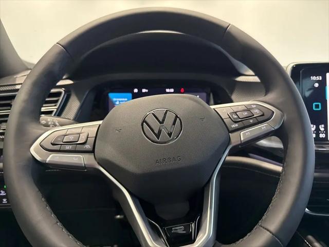 2026 Volkswagen Atlas Cross Sport SEL Premium R-Line