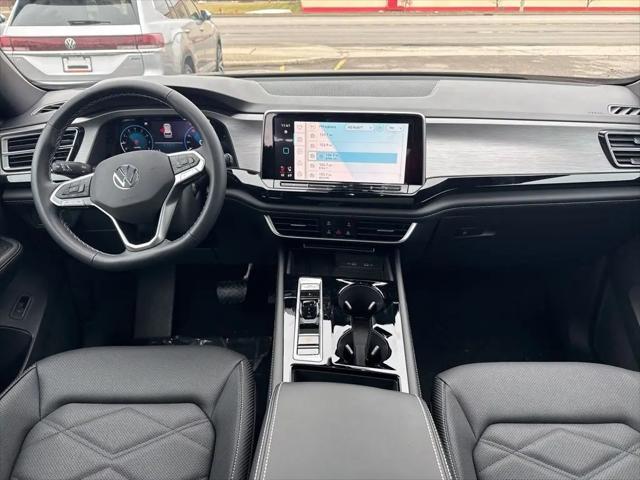 2026 Volkswagen Atlas Cross Sport SE with Technology
