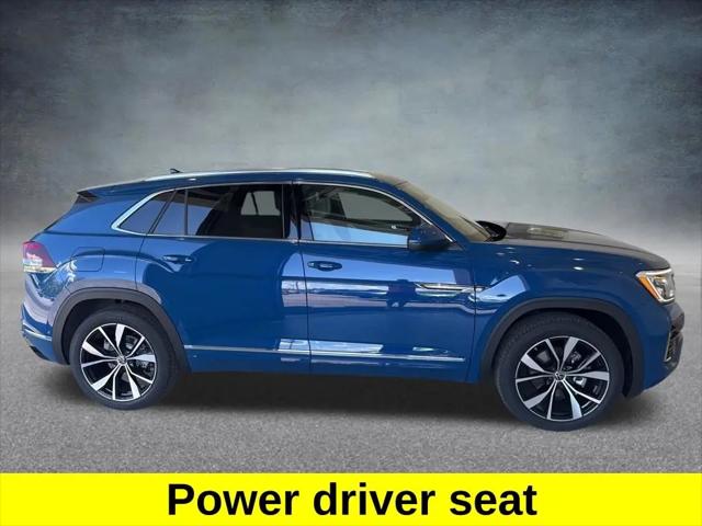 2026 Volkswagen Atlas Cross Sport SEL Premium R-Line
