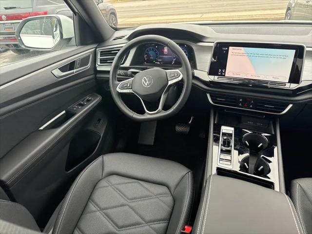 2026 Volkswagen Atlas Cross Sport SE with Technology