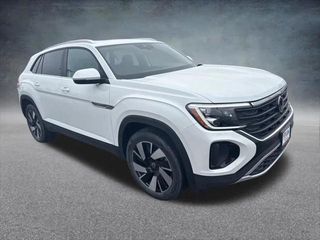 2026 Volkswagen Atlas Cross Sport SE with Technology