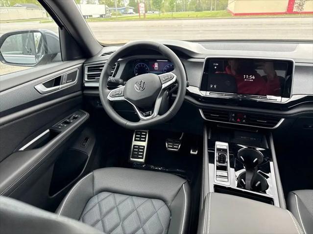 2026 Volkswagen Atlas Cross Sport SEL Premium R-Line