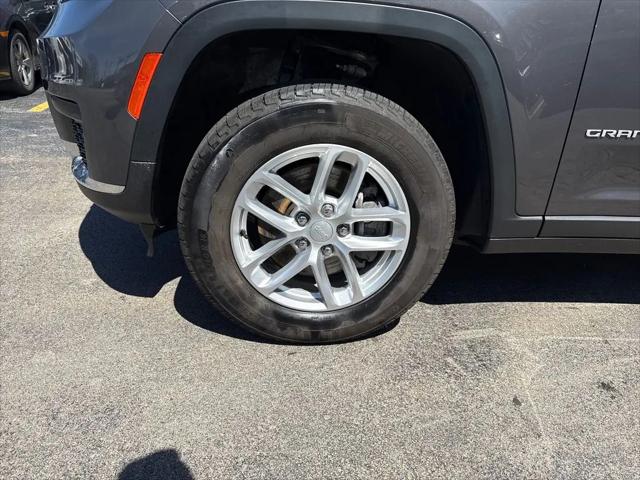 2025 Jeep Grand Cherokee L Laredo X 4x4