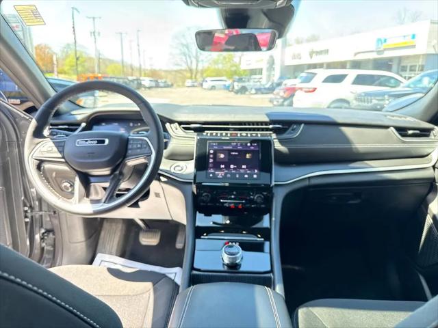 2025 Jeep Grand Cherokee L Laredo X 4x4
