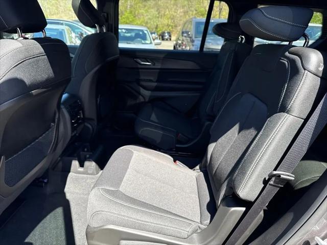 2025 Jeep Grand Cherokee L Laredo X 4x4