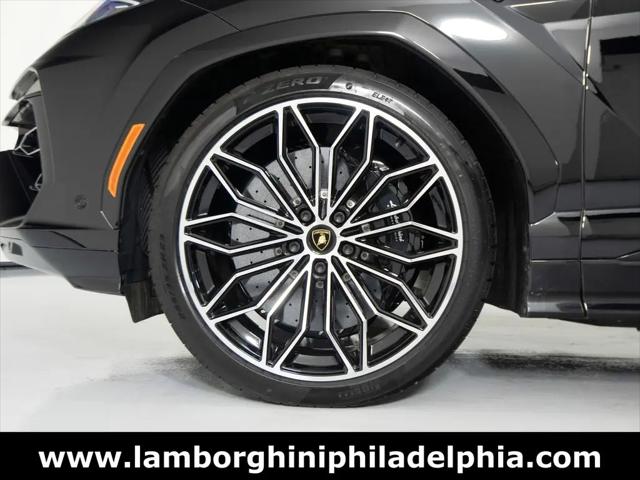 2025 Lamborghini Urus SE