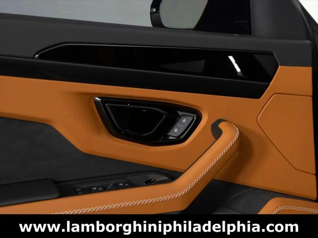 2025 Lamborghini Urus SE