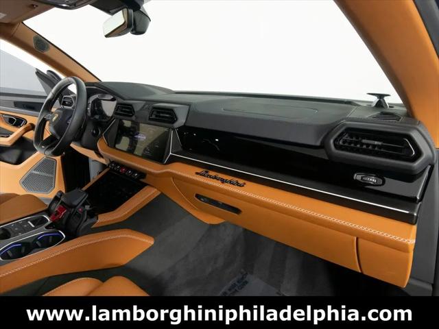 2025 Lamborghini Urus SE