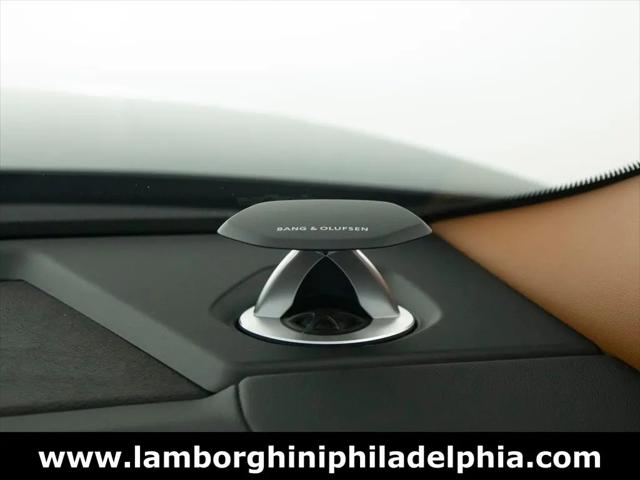 2025 Lamborghini Urus SE