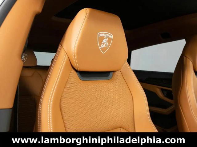 2025 Lamborghini Urus SE