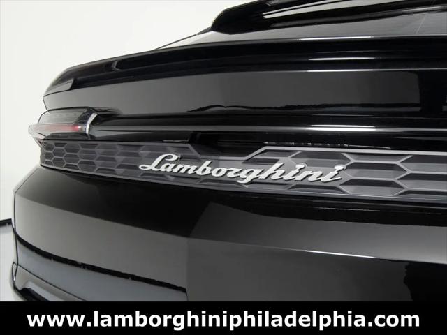 2025 Lamborghini Urus SE