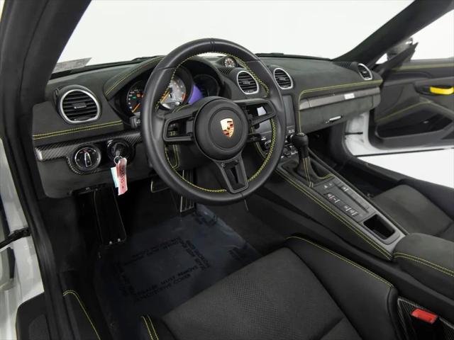 2025 Porsche 718 Spyder RS