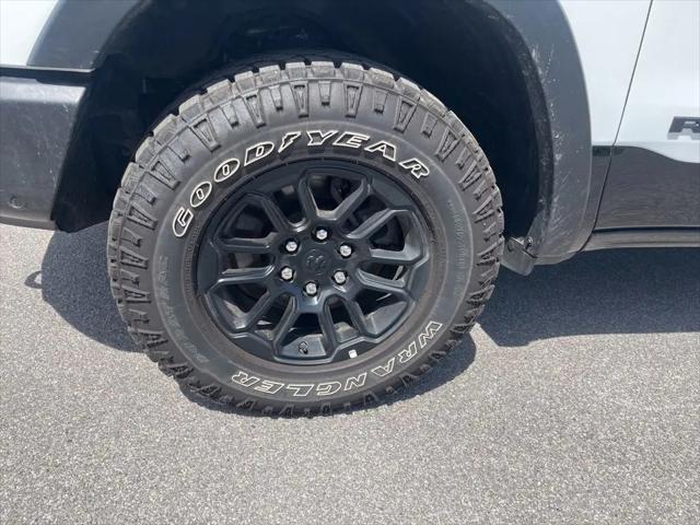 2026 Ram 1500 Rebel Crew Cab 4x4 5'7" Box