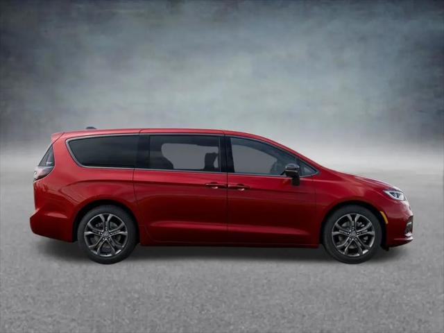 2026 Chrysler Pacifica Select AWD