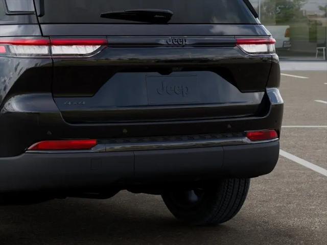 2025 Jeep Grand Cherokee Altitude 4x4