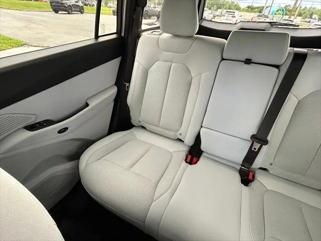 2026 Jeep Cherokee Laredo 4x4