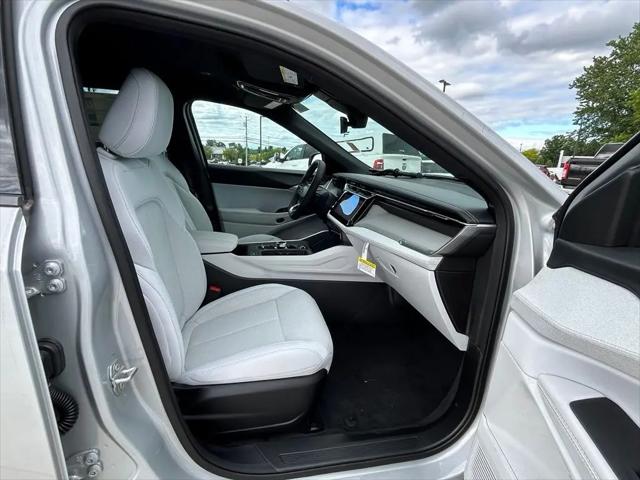 2026 Jeep Cherokee Laredo 4x4
