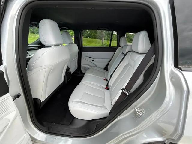 2026 Jeep Cherokee Laredo 4x4