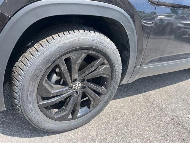 2022 Volkswagen Atlas 3.6L V6 SE w/Technology