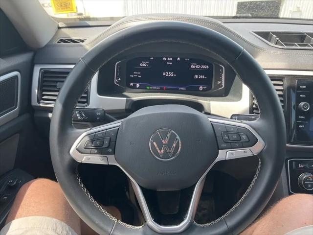 2022 Volkswagen Atlas 3.6L V6 SE w/Technology