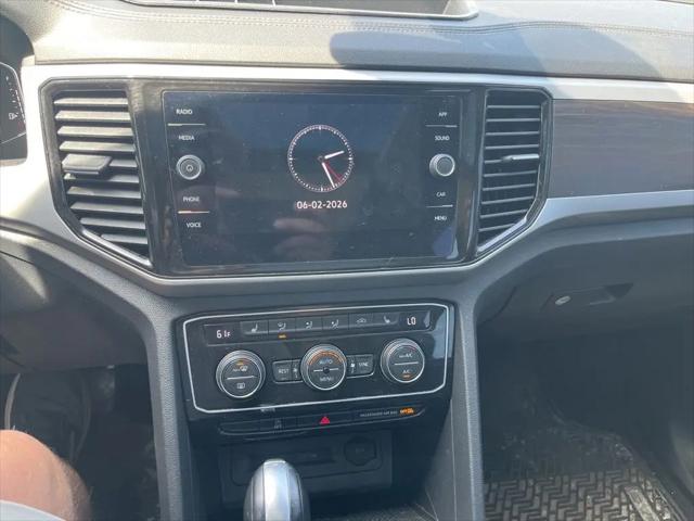 2022 Volkswagen Atlas 3.6L V6 SE w/Technology